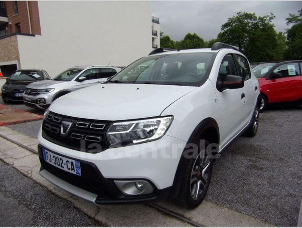 Dacia Sandero Stepway TCe 90 66 kW image number 1