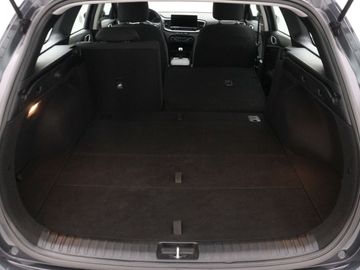 Car image 36