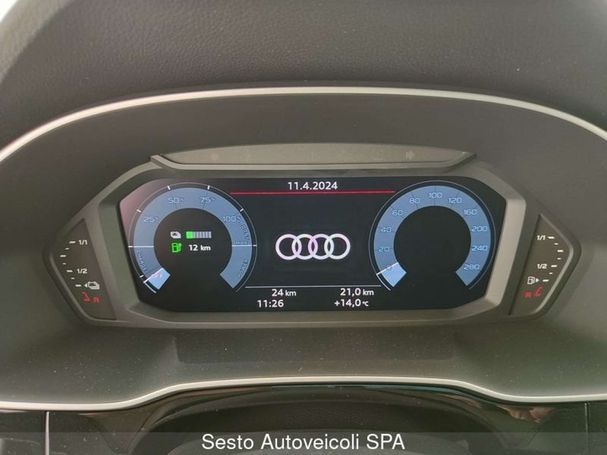 Audi Q3 45 TFSIe S tronic 180 kW image number 12