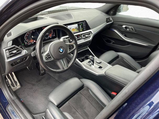 BMW 330i M Sport 190 kW image number 6