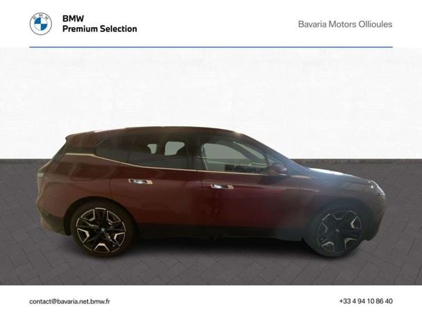 BMW iX xDrive40 243 kW image number 3