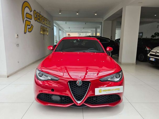 Alfa Romeo Giulia 2.2 Diesel AT8 Business 118 kW image number 1