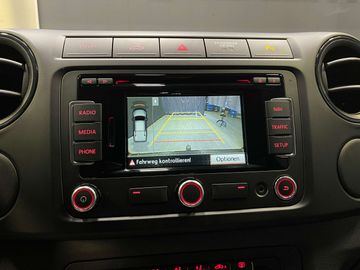 Car image 36