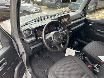 Car image 11