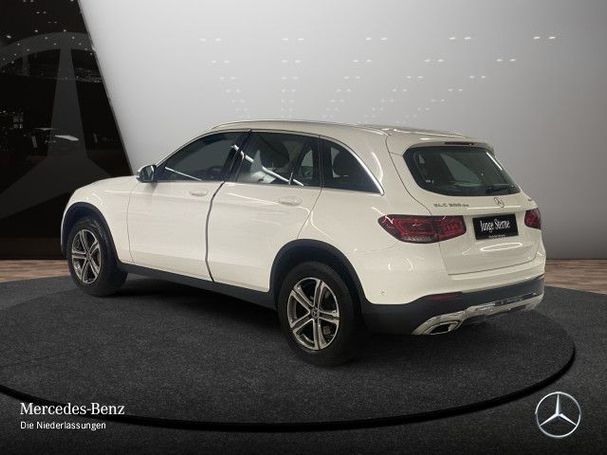 Mercedes-Benz GLC 300 de 225 kW image number 9