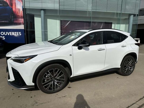 Lexus NX 450 h 227 kW image number 24