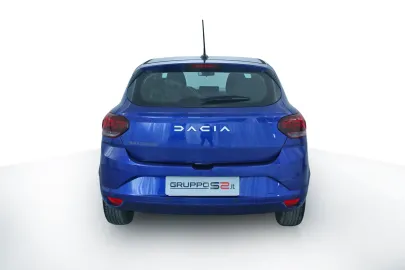 Car image 5