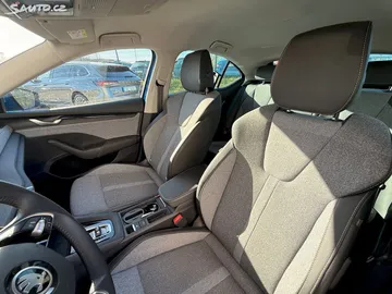 Car image 34