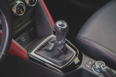 Car image 31