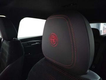 Car image 41