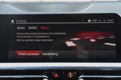 Car image 38