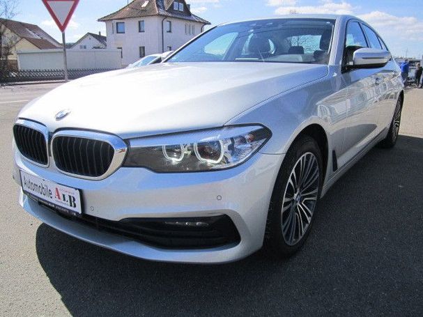 BMW 520d Sport Line 140 kW image number 1