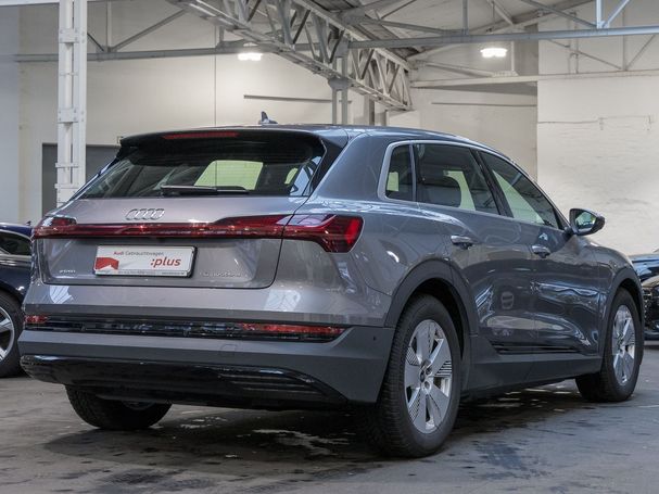 Audi e-tron 50 S-line 230 kW image number 3