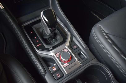 Car image 33