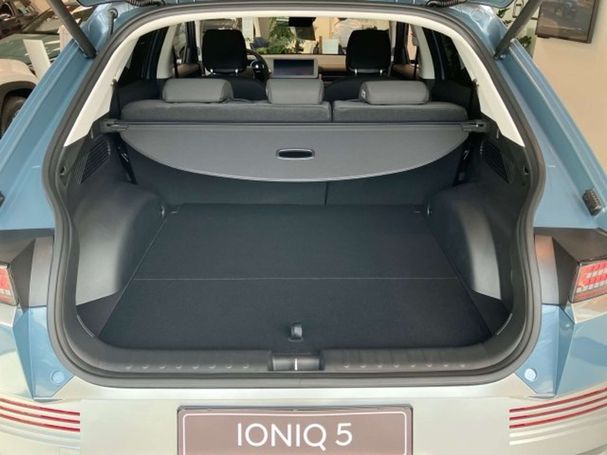 Hyundai Ioniq 5 Standard Range 125 kW image number 9