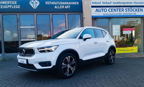 Volvo XC40 Recharge Plug-in Inscription Expression 155 kW image number 2