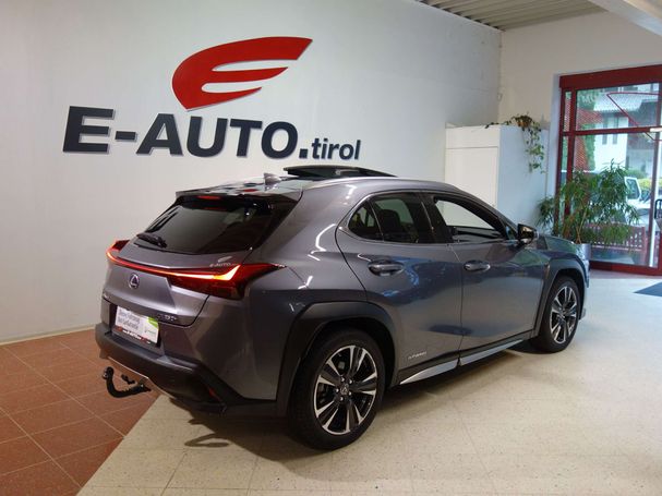 Lexus UX 250h 135 kW image number 8