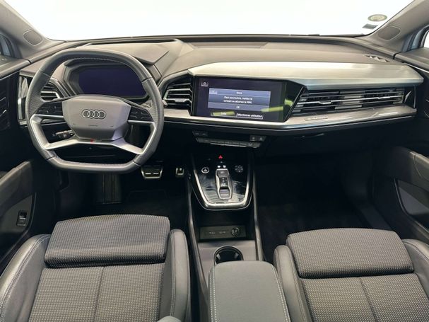 Audi Q4 35 e-tron S-line 127 kW image number 7