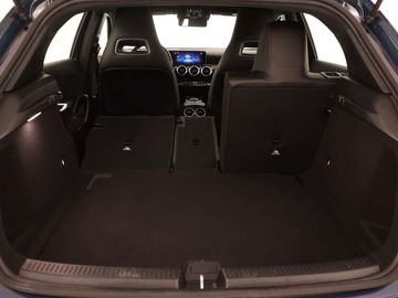 Car image 36