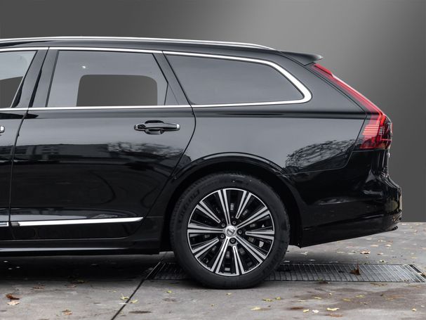 Volvo V90 AWD Inscription B5 173 kW image number 28