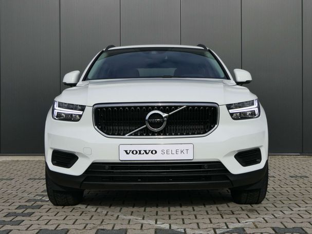 Volvo XC40 T2 95 kW image number 9