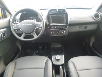 Car image 11