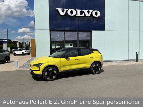 Volvo EX30 Extended Range Plus 200 kW image number 5