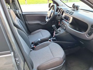 Car image 13