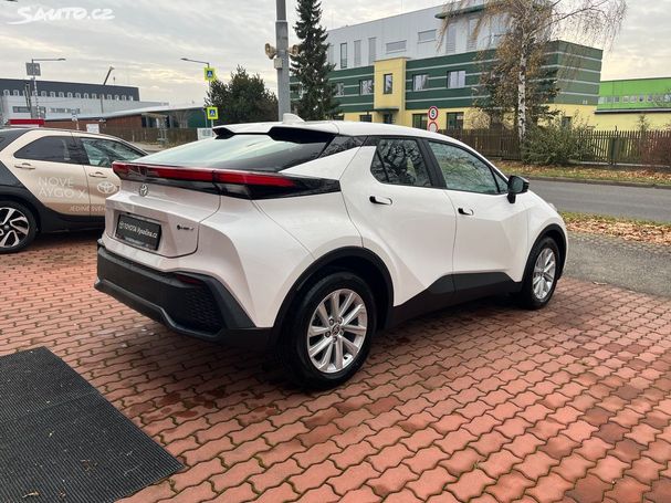 Toyota C-HR 1.8 Hybrid 103 kW image number 4