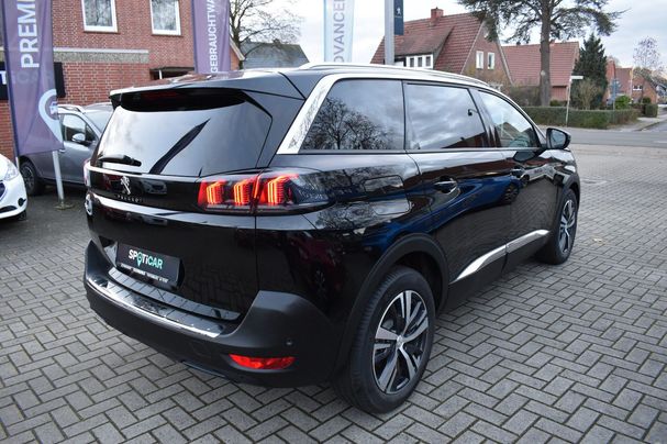 Peugeot 5008 BlueHDi 180 EAT8 Allure 130 kW image number 4