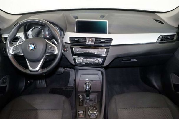 BMW X1 sDrive18d Advantage 110 kW image number 9