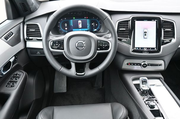 Volvo XC90 AWD Ultimate 173 kW image number 25