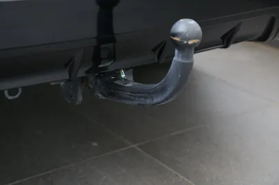 Car image 37