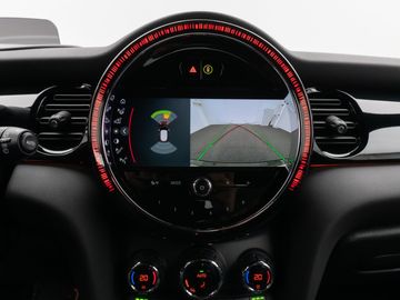 Car image 37