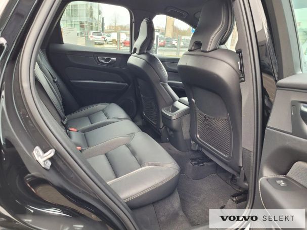 Volvo XC60 AWD 173 kW image number 22