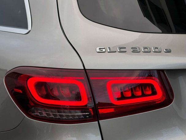 Mercedes-Benz GLC 300 e 235 kW image number 35