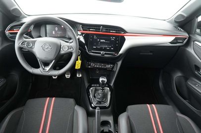 Car image 28