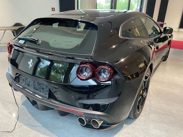 Ferrari GTC4Lusso T 449 kW image number 9