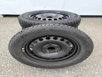 Car image 32