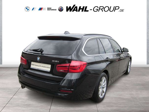 BMW 318i Touring Advantage 100 kW image number 4