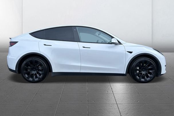 Tesla Model Y Long Range AWD 378 kW image number 4