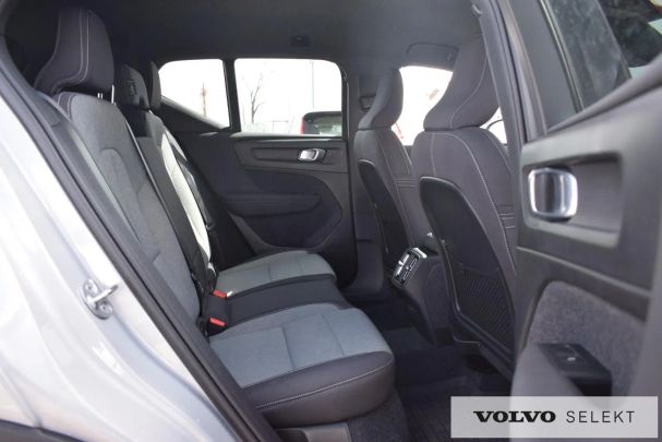 Volvo XC40 120 kW image number 21