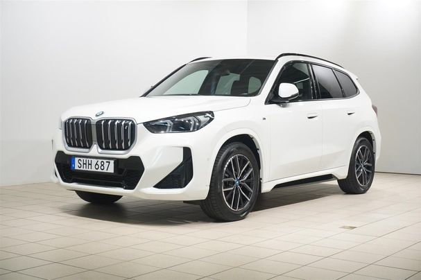 BMW iX1 xDrive30 M Sport 200 kW image number 1