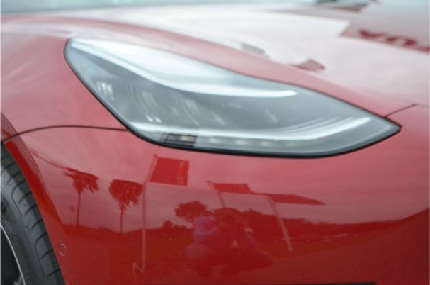 Tesla Model 3 60 Plus 175 kW image number 22