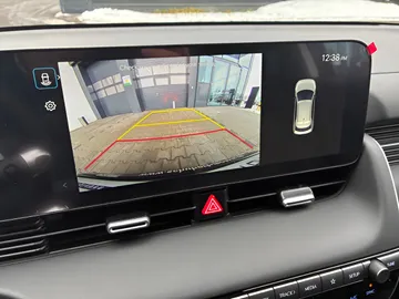 Car image 23