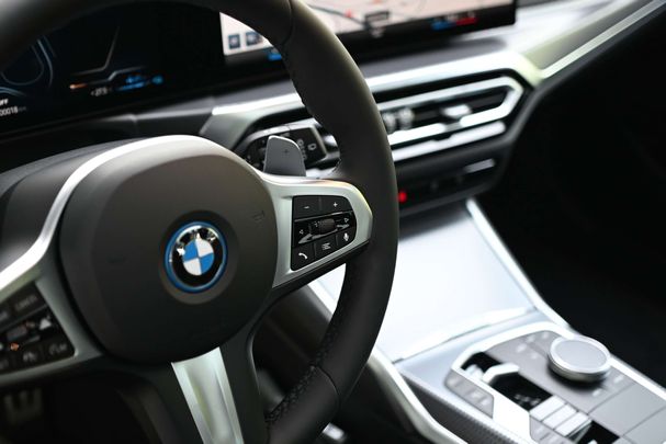 BMW 320 e Touring 150 kW image number 27