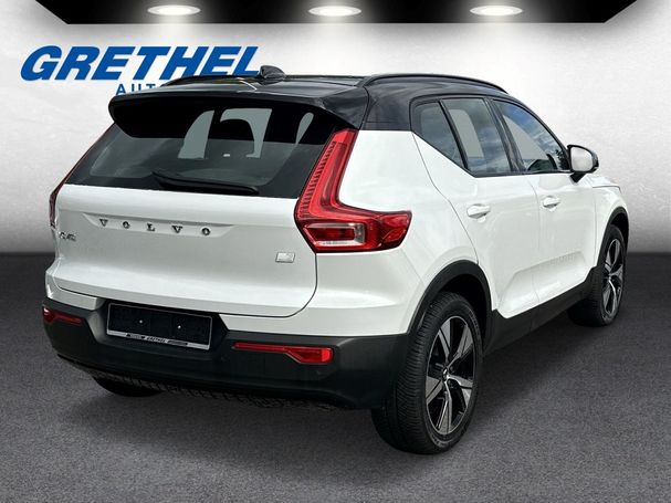 Volvo XC40 Recharge AWD 300 kW image number 3