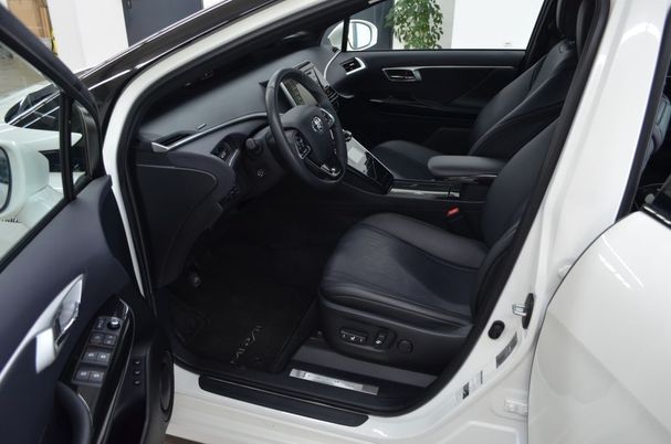 Toyota Mirai 113 kW image number 12