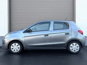 Car image 20