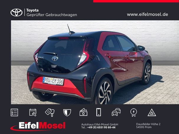 Toyota Aygo X 1.0 53 kW image number 3